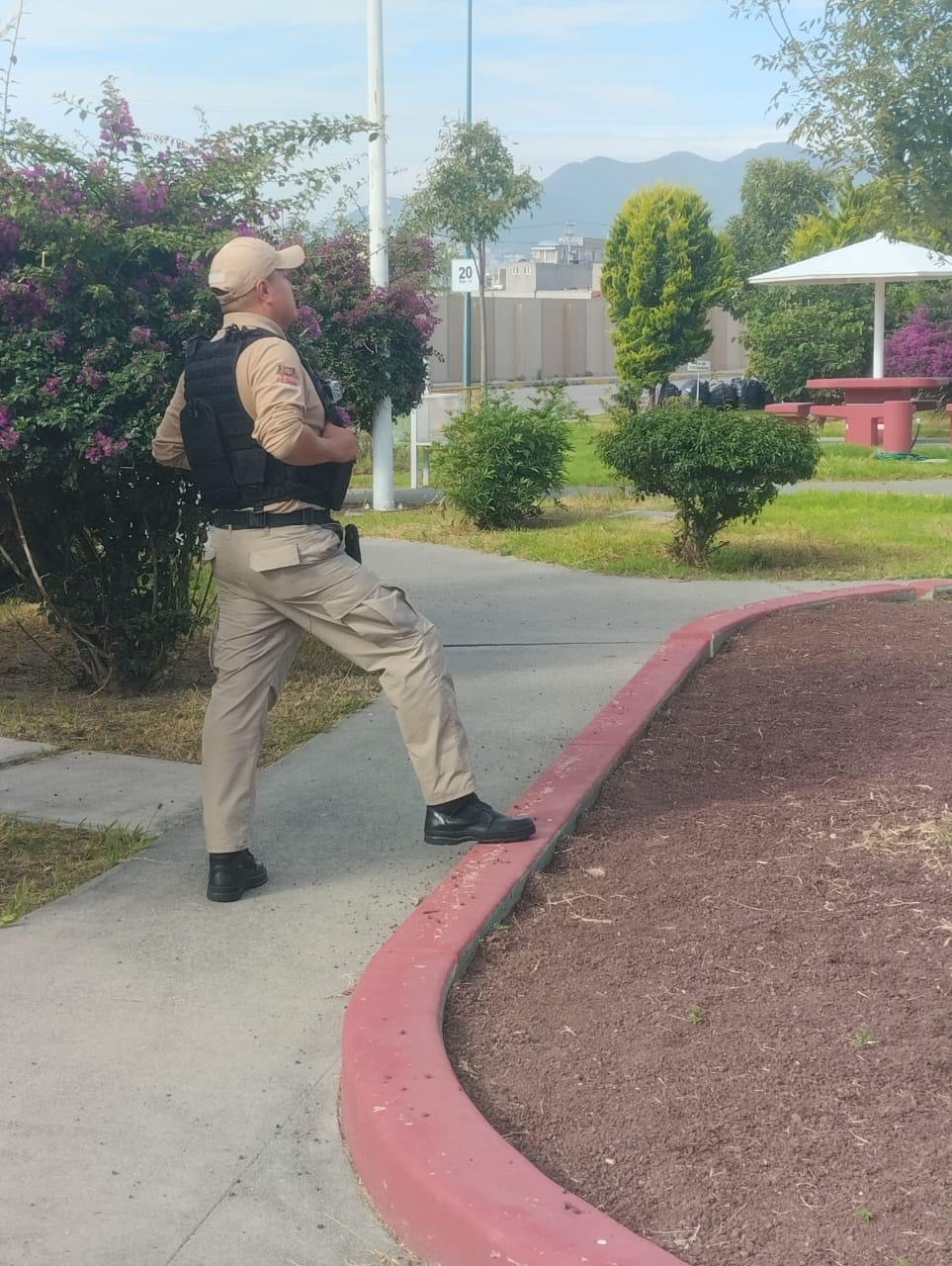 Rondín de seguridad exterior